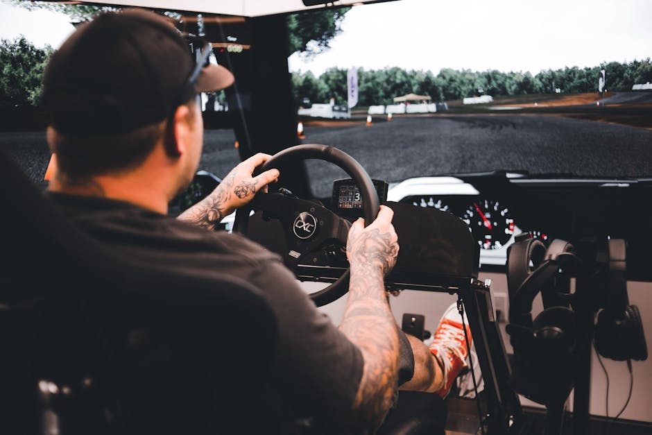 Logitech G29 Driving Force Racing Wheel Thumbnail 2